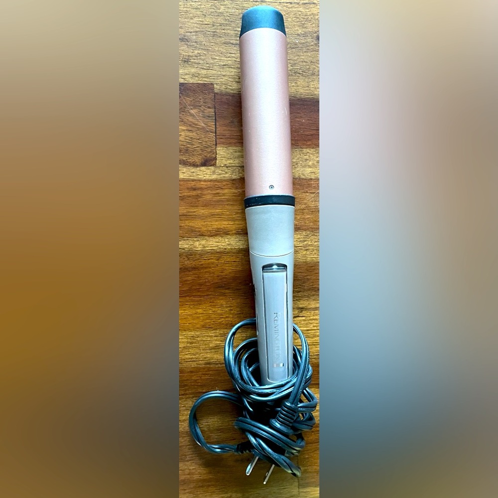 3/$15 Remington Big Barrel Hair Curling Wand